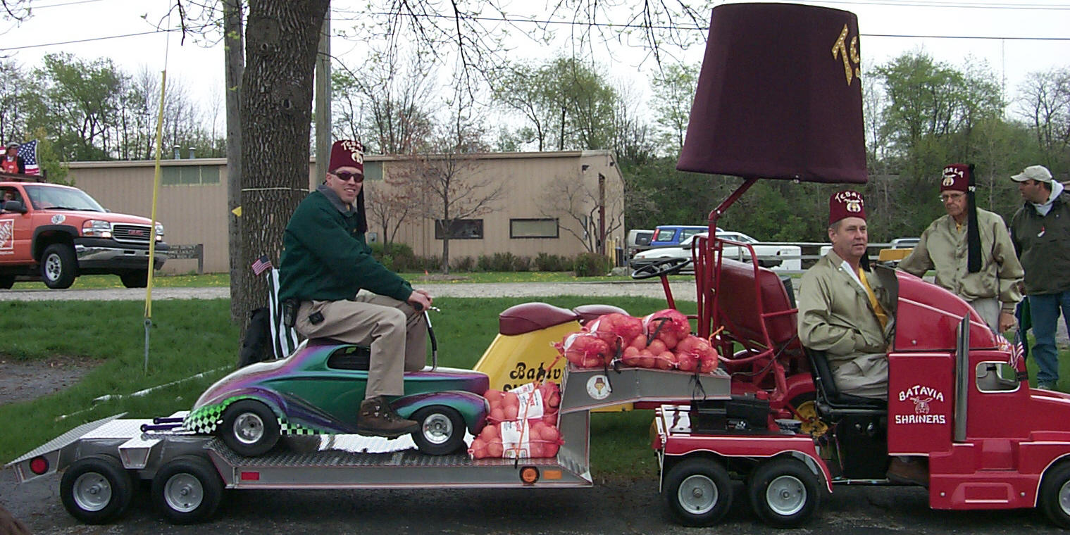 Batavia-Parade-5_4_03-019.jpg