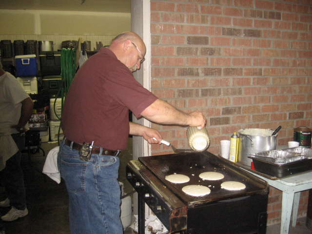 pancake08-000.jpg (263557 bytes)